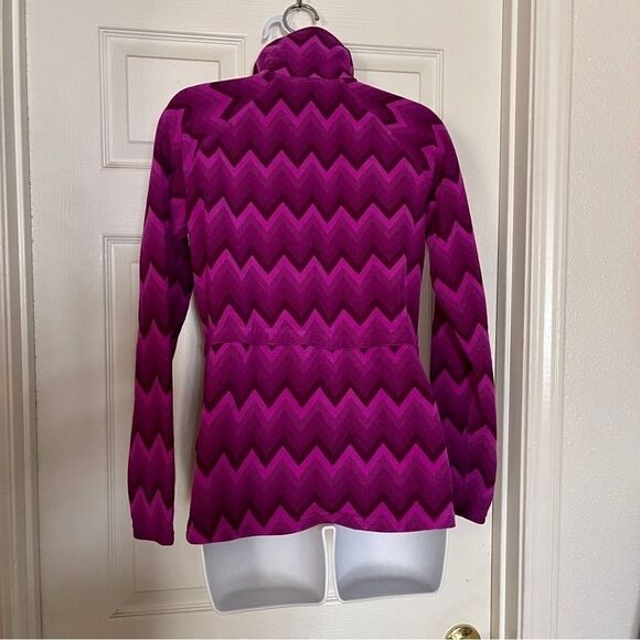 The North Face Crescent Magenta Fleece Sweater - Picture 5 of 10
